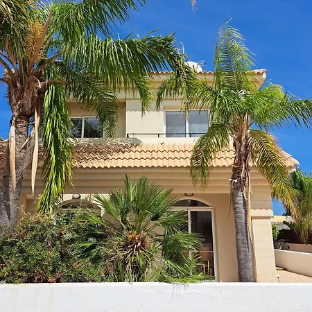 Kappari Blue Villa, 5 Min Walk From The Sea Villa Paralimni