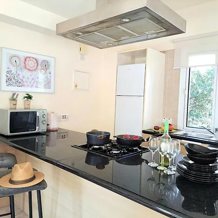 Kappari Blue Villa, 5 Min Walk From The Sea Villa