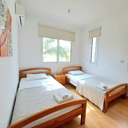 Kappari Blue Villa, 5 Min Walk From The Sea *