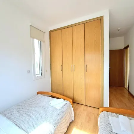 Kappari Blue Villa, 5 Min Walk From The Sea Villa Paralimni